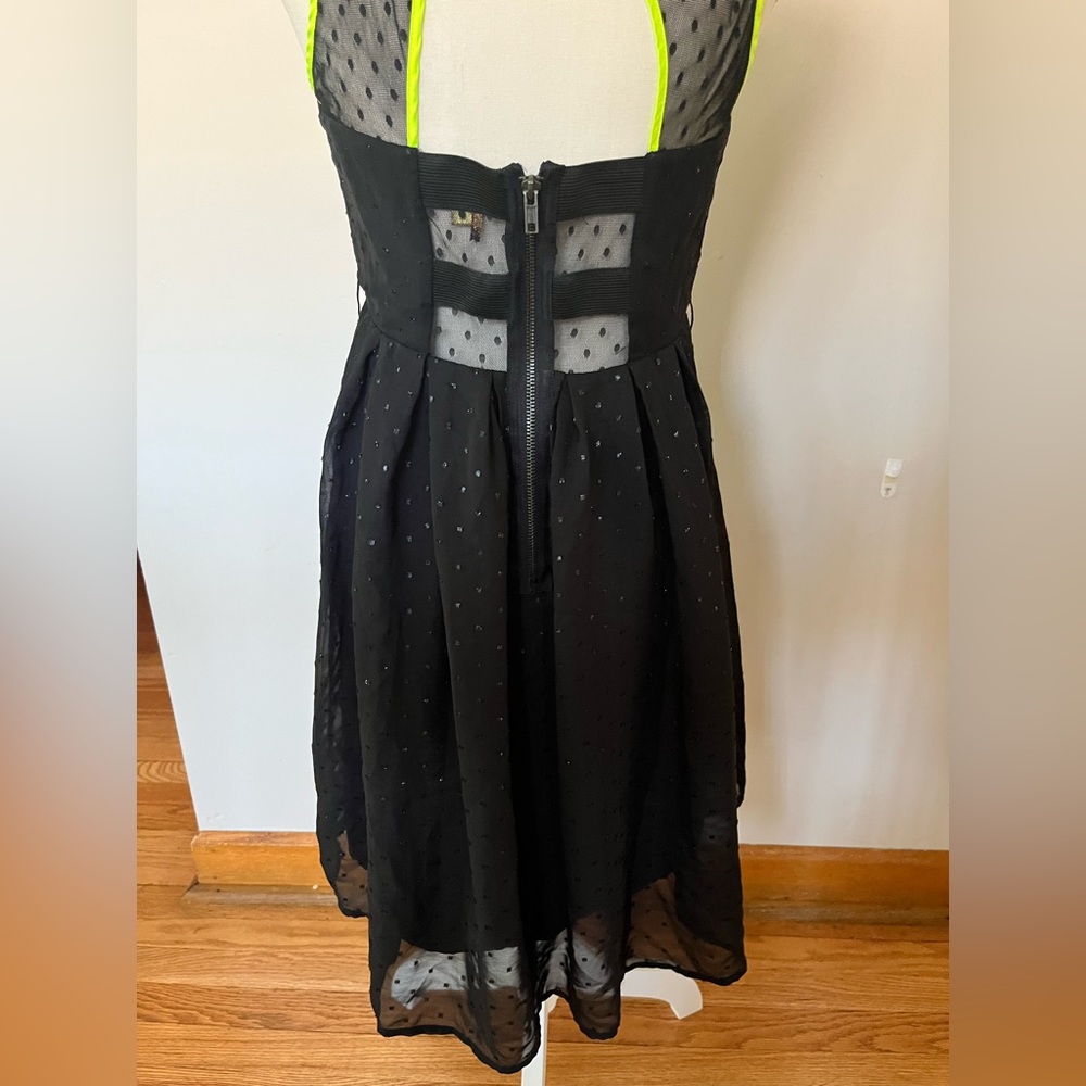 Princess by Vera Wang Black Dots Neon Trim Dress size 7 - Picture 2 of 14